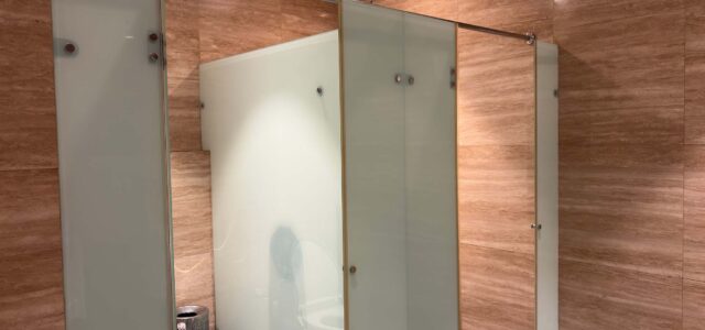 5 Steps to Take When Your Restroom Has Stained Glass Partitions
